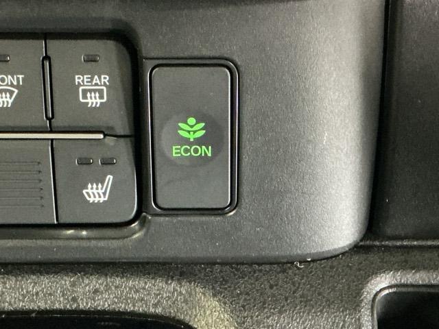 Ｎ－ＢＯＸカスタム ベースグレード　ドラレコ　ナビ　Ｒカメラ　ブルートゥース　Ｐソナー　レーダーブレーキサポート　ＥＴＣ装備　定期点検記録簿　地デジ対応　サイドエアバック　禁煙　Ｓヒータ　スマートキー＆プッシュスタート　横滑り防止（29枚目）