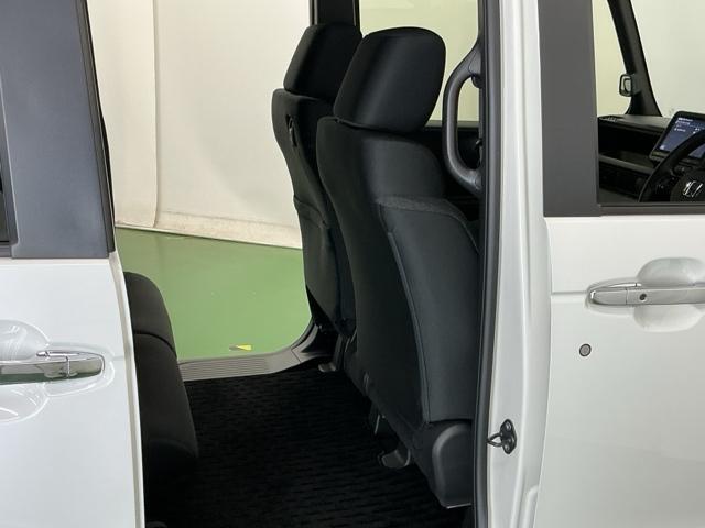 Ｎ－ＢＯＸカスタム ベースグレード　ドラレコ　ナビ　Ｒカメラ　ブルートゥース　Ｐソナー　レーダーブレーキサポート　ＥＴＣ装備　定期点検記録簿　地デジ対応　サイドエアバック　禁煙　Ｓヒータ　スマートキー＆プッシュスタート　横滑り防止（54枚目）