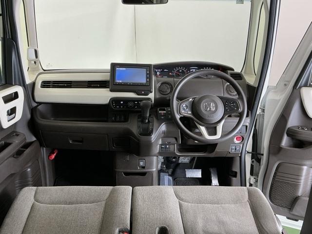 Ｎ－ＢＯＸ Ｌ　ナビ　Ｒカメラ　ブルートゥース　ＣＤ　ＵＳＢ入力　ＬＥＤランプ　シートヒータ　運転席エアバッグ　イモビライザー　キーフリー　パワーウインドウ　助手席エアバッグ　エアコン　ＰＳ　記録簿　横滑り防止機能（2枚目）