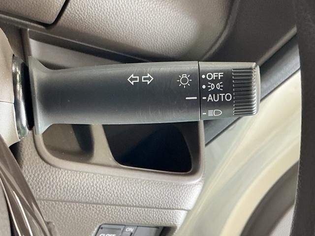 Ｎ－ＢＯＸ Ｌ　ナビ　Ｒカメラ　ブルートゥース　ＣＤ　ＵＳＢ入力　ＬＥＤランプ　シートヒータ　運転席エアバッグ　イモビライザー　キーフリー　パワーウインドウ　助手席エアバッグ　エアコン　ＰＳ　記録簿　横滑り防止機能（25枚目）