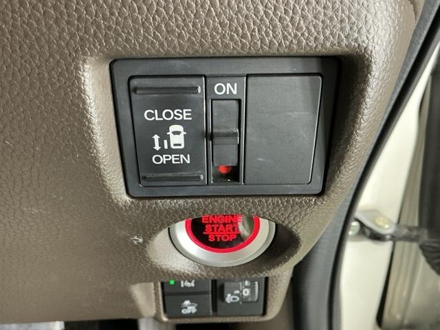 Ｎ－ＢＯＸ Ｌ　ナビ　Ｒカメラ　ブルートゥース　ＣＤ　ＵＳＢ入力　ＬＥＤランプ　シートヒータ　運転席エアバッグ　イモビライザー　キーフリー　パワーウインドウ　助手席エアバッグ　エアコン　ＰＳ　記録簿　横滑り防止機能（26枚目）