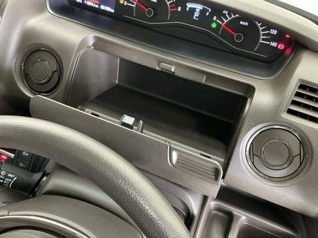 Ｎ－ＢＯＸ Ｌ　ナビ　Ｒカメラ　ブルートゥース　ＣＤ　ＵＳＢ入力　ＬＥＤランプ　シートヒータ　運転席エアバッグ　イモビライザー　キーフリー　パワーウインドウ　助手席エアバッグ　エアコン　ＰＳ　記録簿　横滑り防止機能（53枚目）