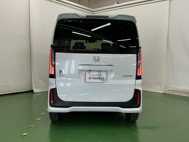 N-BOXカスタム ベースグレード ドラレコ ナビ Rカメラ ブルートゥース ベンチシ-ト アクティブクルーズ フルセグ対応 前席シートヒーター イモビライザー USB 運転席エアバッグ スマートキー&プッシュスタート LEDヘッド(9枚目)