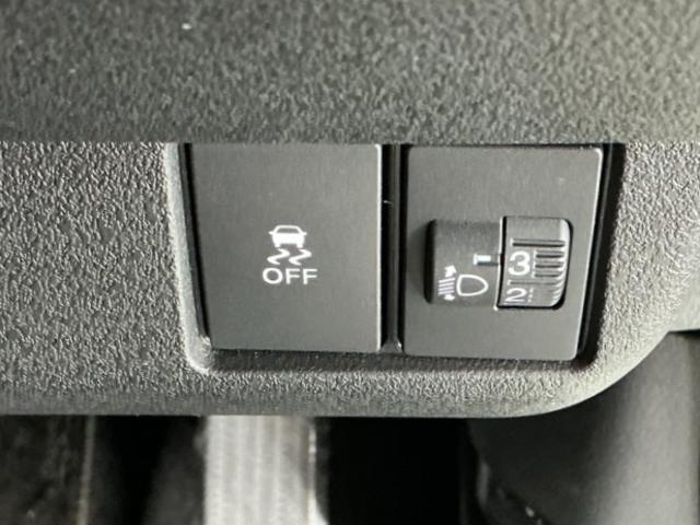 N-BOXカスタム ベースグレード ドラレコ ナビ Rカメラ ブルートゥース ベンチシ-ト アクティブクルーズ フルセグ対応 前席シートヒーター イモビライザー USB 運転席エアバッグ スマートキー&プッシュスタート LEDヘッド(29枚目)