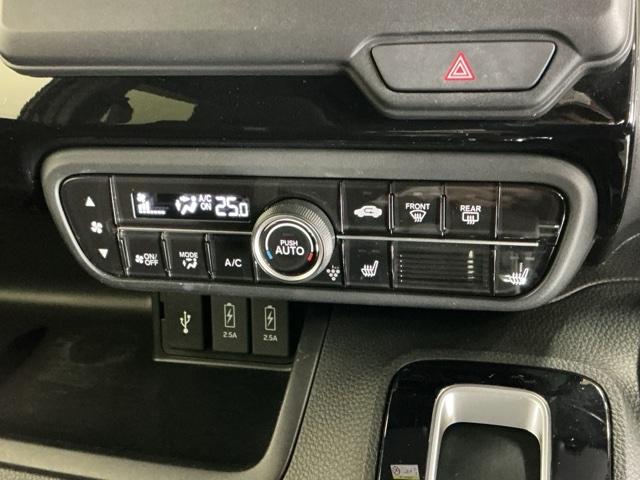 N-BOXカスタム L ドラレコ ナビ Rカメラ ブルートゥース シートヒーター付き 助手席エアバック Bカメ メンテナンスノート LED エアバッグ パワーウインドウ Aライト クルコン エアコン スマートキーPスタート(17枚目)