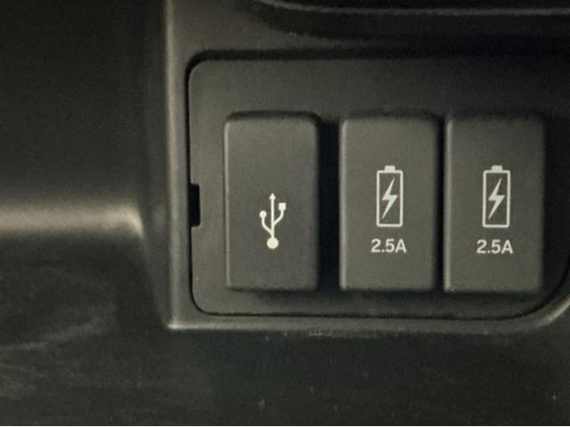 N-BOXカスタム L ドラレコ ナビ Rカメラ ブルートゥース シートヒーター付き 助手席エアバック Bカメ メンテナンスノート LED エアバッグ パワーウインドウ Aライト クルコン エアコン スマートキーPスタート(21枚目)