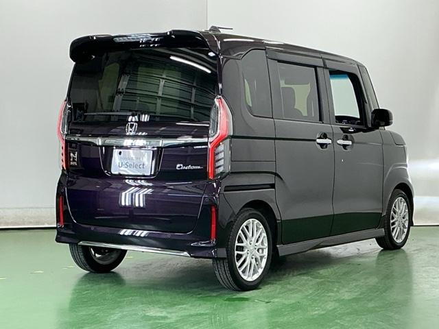 ��^�e�[���Q�[�g�X�|�C���[�����Ńt�H�������X�^�C���b�V���ɂ��Ă��܂��B�������s���ɂ͑��s���萫�\�ɗD��Ă��āA��R��ɂ��傫���v�����܂�