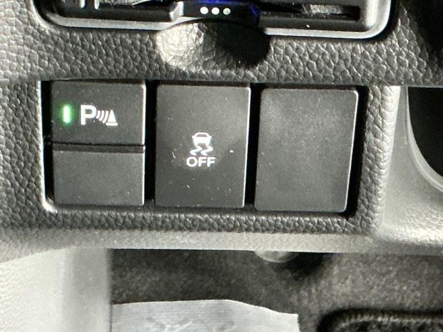 �u�r�`�i������}���j�͊���₷���H�ʁE�J�[�u�𑖂��Ă��鎞�ɋN���肪���ȉ�������R���s���[�^�[����ŗ}�����A�^�]�ɂ�Ƃ�������炵�܂�