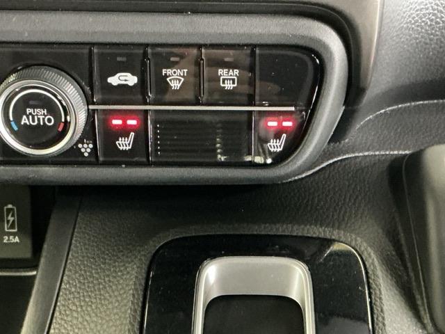 N-BOXカスタム Lスタイル+ブラック ナビ Rカメラ ブルートゥース フルセグ Aライト シティブレーキアクティブシステム リアカメラ パワステ シ-トヒ-タ- ABS オートエアコン クルコン 横滑防止 LEDランプ サイドエアバッグ(14枚目)