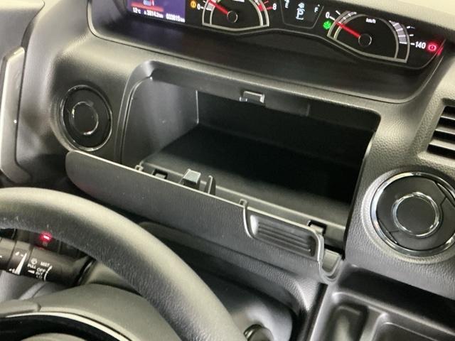 N-BOXカスタム Lスタイル+ブラック ナビ Rカメラ ブルートゥース フルセグ Aライト シティブレーキアクティブシステム リアカメラ パワステ シ-トヒ-タ- ABS オートエアコン クルコン 横滑防止 LEDランプ サイドエアバッグ(58枚目)