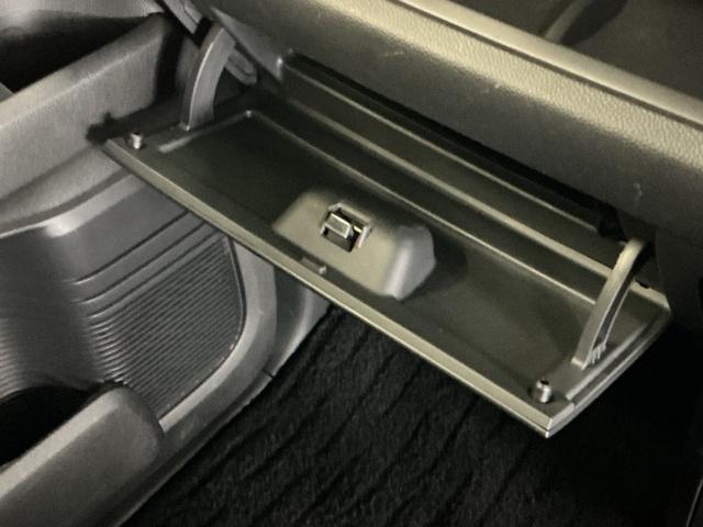 N-BOXカスタム Lスタイル+ブラック ナビ Rカメラ ブルートゥース フルセグ Aライト シティブレーキアクティブシステム リアカメラ パワステ シ-トヒ-タ- ABS オートエアコン クルコン 横滑防止 LEDランプ サイドエアバッグ(60枚目)