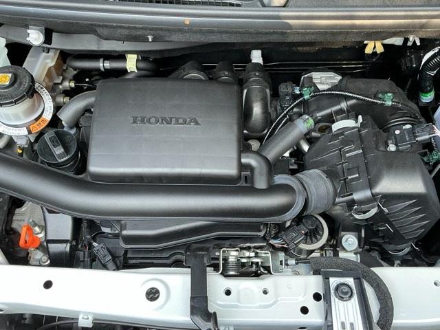 �G���W�����[�������ꂢ�ɃN���[�j���O���Ă��܂��A���ꂢ�ȃG���W�������炱�����J�ȃ����e�i���X���s���͂��܂�