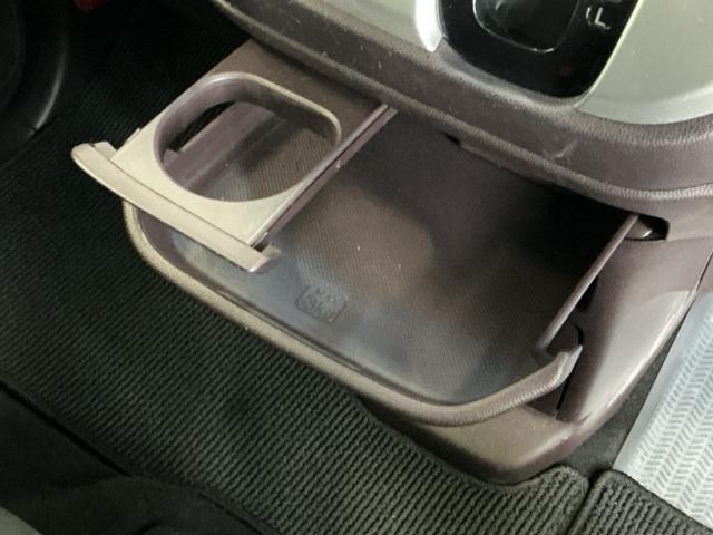 ���[�^�C�v�̃g���C�ƃJ�b�v�z���_�[�͕֗��Ɏg���܂�