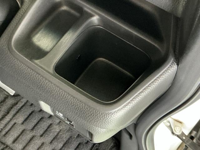 Ｎ－ＢＯＸカスタム Ｌ　ドラレコ　ナビ　Ｒカメラ　ブルートゥース　シートヒーター付き　助手席エアバック　Ｂカメ　メンテナンスノート　ＬＥＤ　エアバッグ　パワーウインドウ　Ａライト　クルコン　エアコン　スマートキーＰスタート（17枚目）