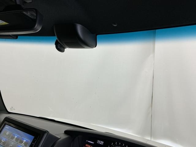 Ｎ－ＢＯＸカスタム Ｌ　ドラレコ　ナビ　Ｒカメラ　ブルートゥース　シートヒーター付き　助手席エアバック　Ｂカメ　メンテナンスノート　ＬＥＤ　エアバッグ　パワーウインドウ　Ａライト　クルコン　エアコン　スマートキーＰスタート（30枚目）