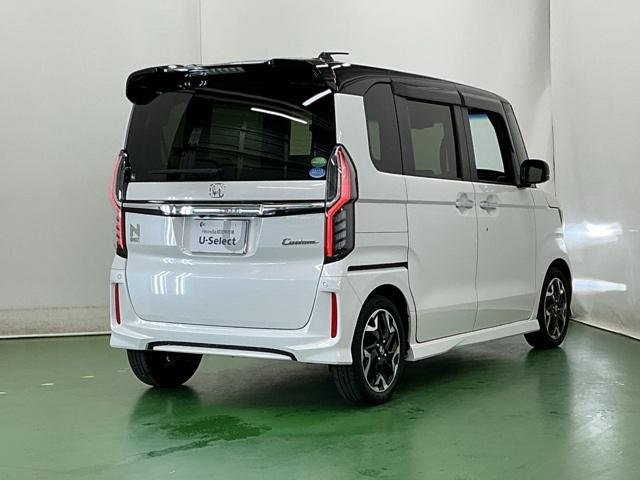 Ｎ－ＢＯＸカスタム Ｇ・Ｌターボホンダセンシング　ドラレコ　ナビ　Ｒカメラ　ブルートゥース　シートヒータ　ベンチ　横滑り防止システム　整備点検記録簿　地デジフルセグ　Ｗエアバック　サイドエアバック　ターボ車　ＵＳＢ　セキュリティアラーム　ＥＴＣ付（9枚目）