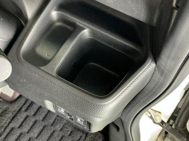 Ｎ－ＢＯＸカスタム Ｇ・Ｌターボホンダセンシング　ドラレコ　ナビ　Ｒカメラ　ブルートゥース　シートヒータ　ベンチ　横滑り防止システム　整備点検記録簿　地デジフルセグ　Ｗエアバック　サイドエアバック　ターボ車　ＵＳＢ　セキュリティアラーム　ＥＴＣ付（20枚目）
