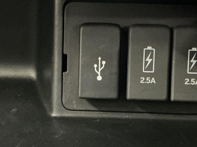 Ｎ－ＢＯＸカスタム Ｇ・Ｌターボホンダセンシング　ドラレコ　ナビ　Ｒカメラ　ブルートゥース　シートヒータ　ベンチ　横滑り防止システム　整備点検記録簿　地デジフルセグ　Ｗエアバック　サイドエアバック　ターボ車　ＵＳＢ　セキュリティアラーム　ＥＴＣ付（21枚目）