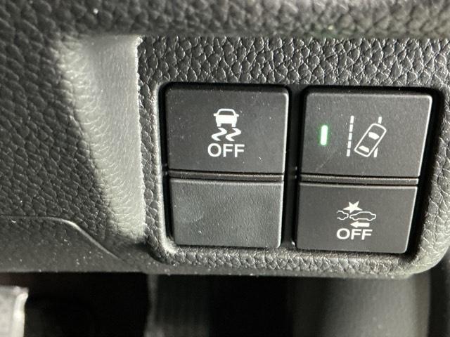 Ｎ－ＢＯＸカスタム Ｇ・Ｌターボホンダセンシング　ドラレコ　ナビ　Ｒカメラ　ブルートゥース　シートヒータ　ベンチ　横滑り防止システム　整備点検記録簿　地デジフルセグ　Ｗエアバック　サイドエアバック　ターボ車　ＵＳＢ　セキュリティアラーム　ＥＴＣ付（28枚目）