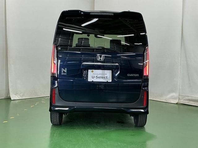 Ｎ－ＢＯＸカスタム ベースグレード　ナビ　Ｒカメラ　ブルートゥース　フルセグ　ベンチシ－ト　アクティブクルーズ　前席シートヒーター　イモビライザー　ＵＳＢ　運転席エアバッグ　スマートキー＆プッシュスタート　ＬＥＤヘッド　Ｂモニター（9枚目）