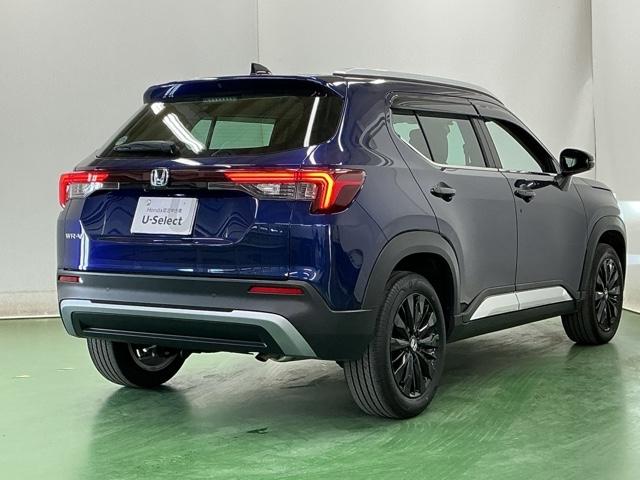 ��^�e�[���Q�[�g�X�|�C���[�����Ńt�H�������X�^�C���b�V���ɂ��Ă��܂��B�������s���ɂ͑��s���萫�\�ɗD��Ă��āA��R��ɂ��傫���v�����܂�