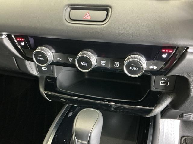 �^�]�ȁ^����ȃV�[�g�q�[�^�[�Ŋ������������ɉ������Ȃ���K�ɉ߂����܂��B�R�i�K�̉��x�������\�ł�