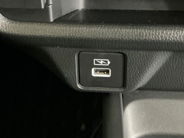 �Q�D�T�A���y�A�}���t�r�a�`���[�W���[���ځB�X�}�[�g�t�H���Ȃǂ̏[�d�ɂƂ��Ă��֗��ł�