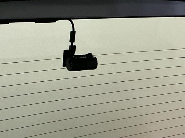 Ｎ－ＢＯＸカスタム ベースグレード　ドラレコ　ナビ　Ｒカメラ　ブルートゥース　ベンチシ－ト　アクティブクルーズ　フルセグ対応　前席シートヒーター　イモビライザー　ＵＳＢ　運転席エアバッグ　スマートキー＆プッシュスタート　ＬＥＤヘッド（14枚目）