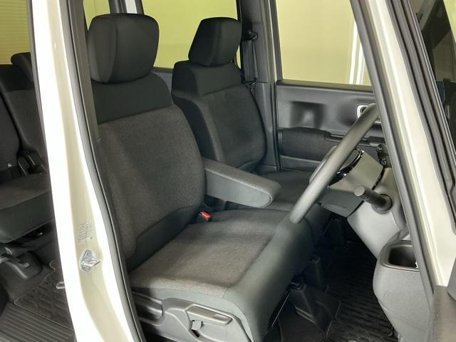 Ｎ－ＢＯＸカスタム ベースグレード　ドラレコ　ナビ　Ｒカメラ　ブルートゥース　ベンチシ－ト　アクティブクルーズ　フルセグ対応　前席シートヒーター　イモビライザー　ＵＳＢ　運転席エアバッグ　スマートキー＆プッシュスタート　ＬＥＤヘッド（24枚目）