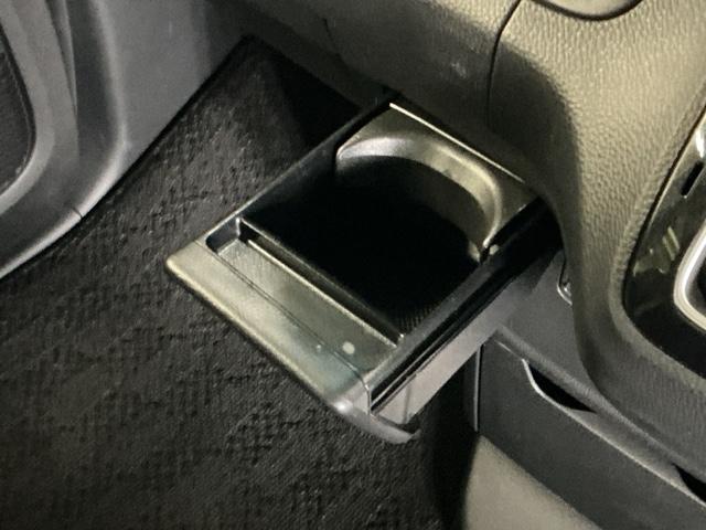 Ｎ－ＢＯＸカスタム Ｌ　ナビ　Ｒカメラ　ブルートゥース　フルセグ　スマートキーシステム　追従型クルコン　ヒーター　Ｂｌｕｅｔｏｏｔｈ音楽　電動格納式ドアミラー　衝突安全ボディ　ＬＫＡＳ　パーキングサポート　リヤカメラ　記録簿（51枚目）