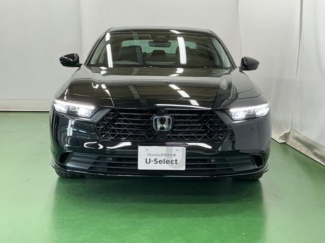 �k�d�c�w�b�h���C�g�𑕔����Ă��܂��B�k�d�c�w�b�h���C�g�͂ƂĂ����邭�A�J�̓����ԑ��s�����S�E���S�ł��B�I�[�g���C�g�R���g���[���t���Ŏ��̖͂��邳�ɉ����Ď����œ_���E�������܂�