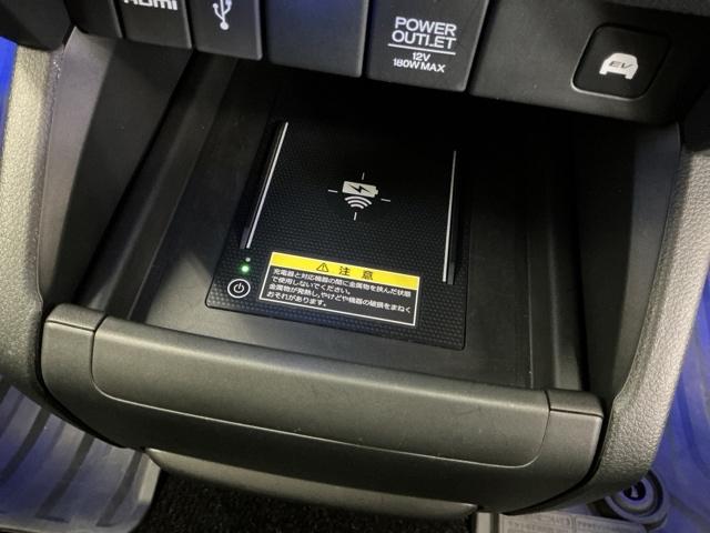 ���C�����X�[�d����Ă܂��I�X�}�[�g�t�H����u�������ŏ[�d�\�B�P�[�u�����Ȃ��ς킵��������܂���B