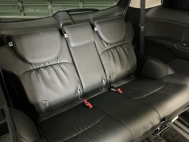 �P��ڂ���R��ڂ܂ōL�X���Ԃł��B�R��ڃV�[�g�͉ו�����������s�v�Ȏ��̓A�����W���ĉ׎��Ƃ��Ďg�p���邱�Ƃ��\�ŕ֗��Ɏg���܂�