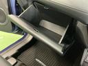 ハイブリッドＺ　Ｒカメ　スマキー　革　ＬＥＤランプ　ＥＴＣ付　整備記録簿　シ－トヒ－タ－　サイドカーテンエアバック　運転席助手席エアバッグ　ＶＳＡ　パワーステアリング　フルオートエアコン　キーフリ（57枚目）