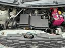エンジンルームもきれいにクリーニングしています、きれいなエンジンだからこそ丁寧なメンテナンスが行き届きます