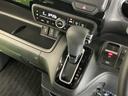 発進時から滑らかに加速する無段階変速のＣＶＴはストップ＆ゴーの多い街の中も快適です