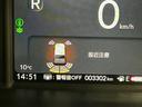 ベースグレード　ドラレコ　ナビ　Ｒカメラ　ブルートゥース　アイスト　セキュリティアラーム　地デジＴＶ　誤発信抑制機能　キーレスエントリー　前席シートヒーター　ＵＳＢポート　バックカメラ付　スマートキ　運転席エアバッグ（23枚目）