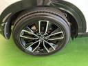 純正アルミホイールです。足元が引き立つので、車全体のイメージがアップしますよ！