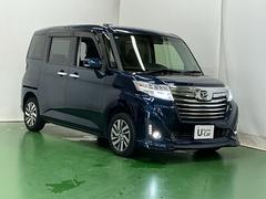 大きく開くスライドドアで狭い場所でも隣を気にすることなく楽に乗り降りできます 7