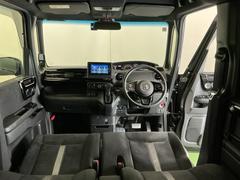 �ɥ饤�С����濴�˼����˼꤬�Ϥ����֤ˣ��ԥ��쥯�ȥ�С��䥨�������͡��������å��ʤɤ����֡��������ͥ��Ƥ��ޤ� 2