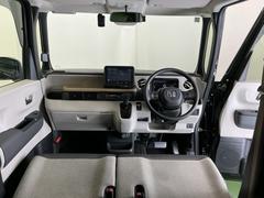 �ɥ饤�С����濴�˼����˼꤬�Ϥ����֤ˣ��ԥ��쥯�ȥ�С��䥨�������͡��������å��ʤɤ����֡��������ͥ��Ƥ��ޤ� 2