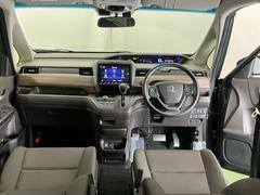 �ɥ饤�С����濴�˼����˼꤬�Ϥ����֤ˣ��ԥ��쥯�ȥ�С��䥨�������͡��������å��ʤɤ����֡��������ͥ��Ƥ��ޤ� 2