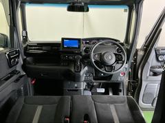 �ɥ饤�С����濴�˼����˼꤬�Ϥ����֤ˣ��ԥ��쥯�ȥ�С��䥨�������͡��������å��ʤɤ����֡��������ͥ��Ƥ��ޤ� 2