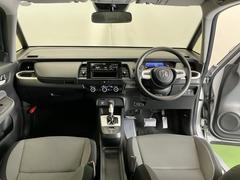 �ɥ饤�С����濴�˼����˼꤬�Ϥ����֤ˣ��ԥ��쥯�ȥ�С��䥨�������͡��������å��ʤɤ����֡��������ͥ��Ƥ��ޤ� 2