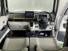 �ɥ饤�С����濴�˼����˼꤬�Ϥ����֤ˣ��ԥ��쥯�ȥ�С��䥨�������͡��������å��ʤɤ����֡��������ͥ��Ƥ��ޤ� 2