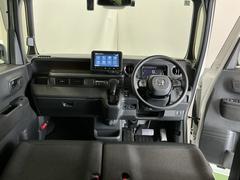 �ɥ饤�С����濴�˼����˼꤬�Ϥ����֤ˣ��ԥ��쥯�ȥ�С��䥨�������͡��������å��ʤɤ����֡��������ͥ��Ƥ��ޤ� 2