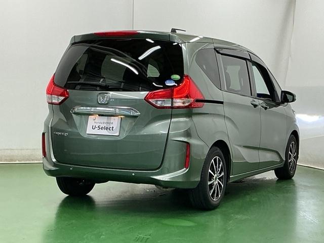 フリード Ｇ・ホンダセンシング　ドラレコ　ナビ　Ｒカメラ　ブルートゥース　Ｆセグ　追突被害軽減ブレーキ　ｉストップ　Ｗエアバッグ　パワーウィンドウ　アクティブクルーズコントロール　スマートキ　カラーバックモニター　整備点検記録簿（8枚目）