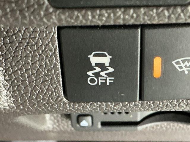 フリード Ｇ・ホンダセンシング　ドラレコ　ナビ　Ｒカメラ　ブルートゥース　Ｆセグ　追突被害軽減ブレーキ　ｉストップ　Ｗエアバッグ　パワーウィンドウ　アクティブクルーズコントロール　スマートキ　カラーバックモニター　整備点検記録簿（28枚目）