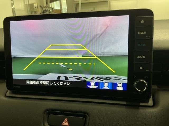 バックモニター付きで車庫入れも安心【カメラアングルは３パターンから選べます】知らない道でも安心して楽しくお出かけができます