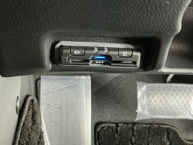 ＥＴＣ付いてます。ＥＴＣが使用可能な道路通行料はキャッシュレスでスマートに走行できます。再セットアップして納車致します